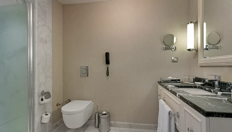 هتل تایتانیک دلوکس گلف بلک آنتالیا